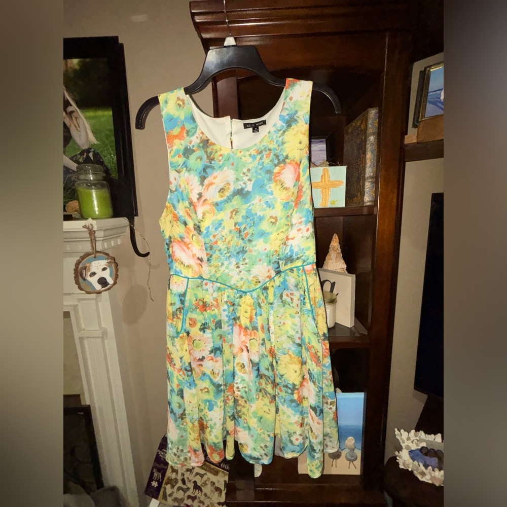 Dress, NWT, Size-M